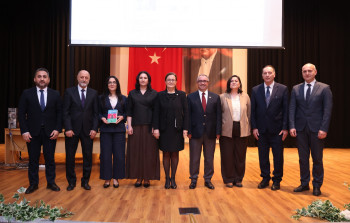 İzmir şəhərində 20-ci əsrdə azərbaycanlılara qarşı törədilmiş soyqırımlar barədə elmi konfrans keçirilib!