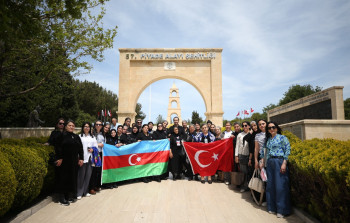 Şəhid ailələri Çanaqqala şəhərini ziyarət ediblər!